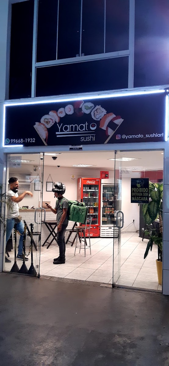 Yamato Sushi Delivery Centro / Tabajaras
